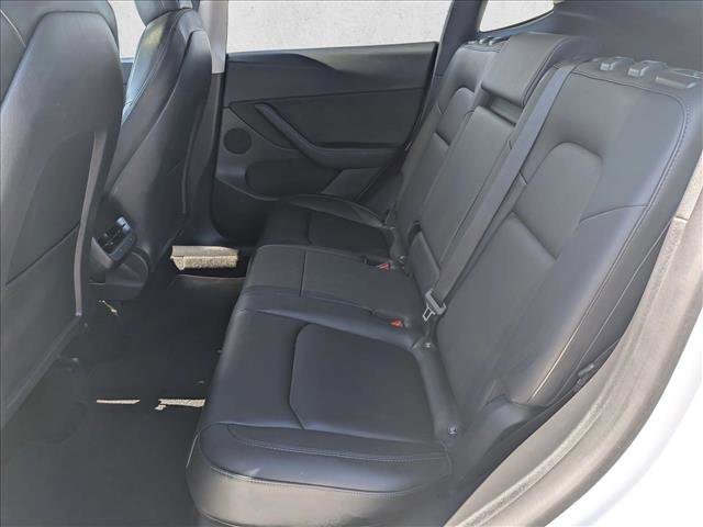 Used 2022 Tesla Model Y Long Range image 20