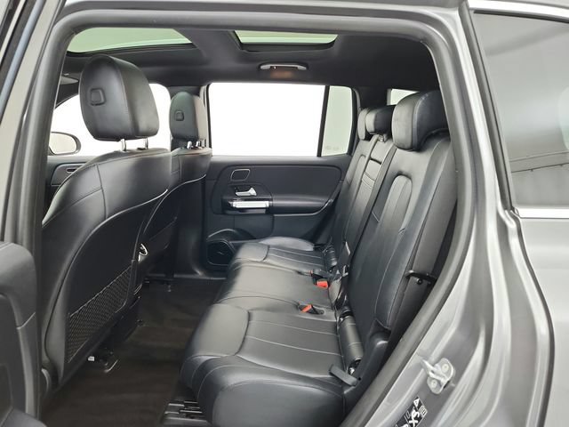 Used 2023 Mercedes-Benz EQB 300 4MATIC image 37