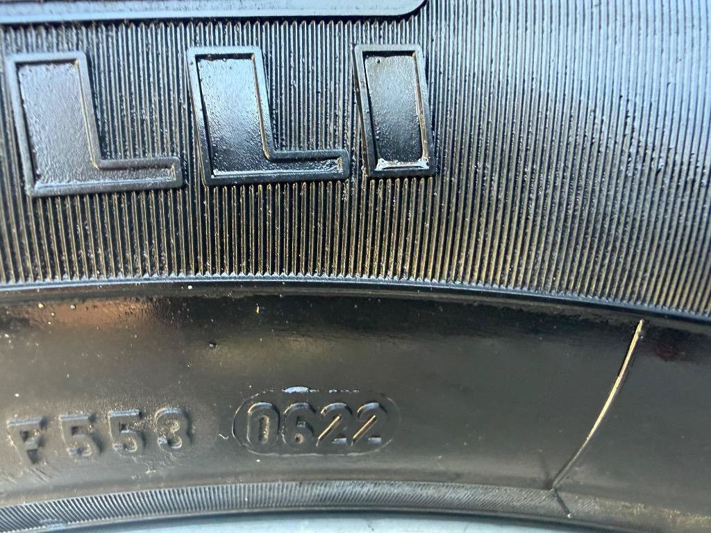 Used 2009 Chevrolet Avalanche LTZ RWD image 32