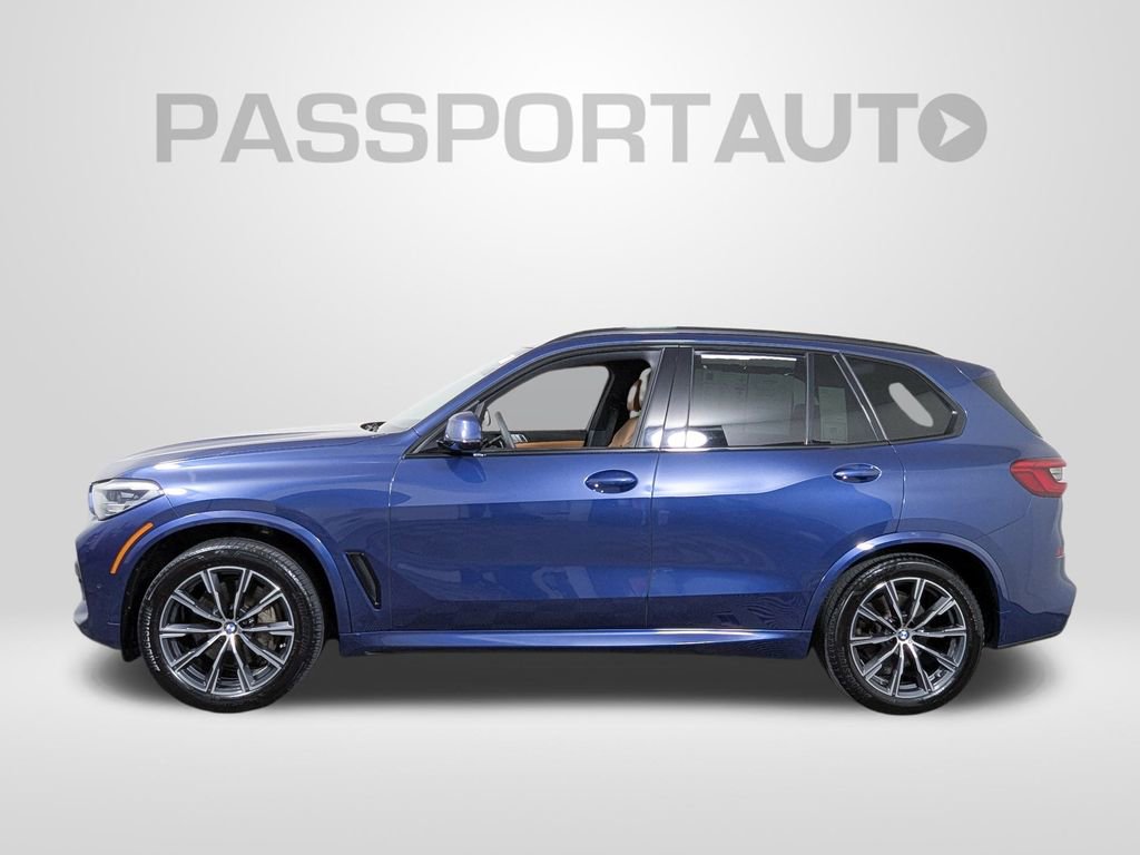 Used 2019 BMW X5 xDrive50i w/ M Sport Package image 2