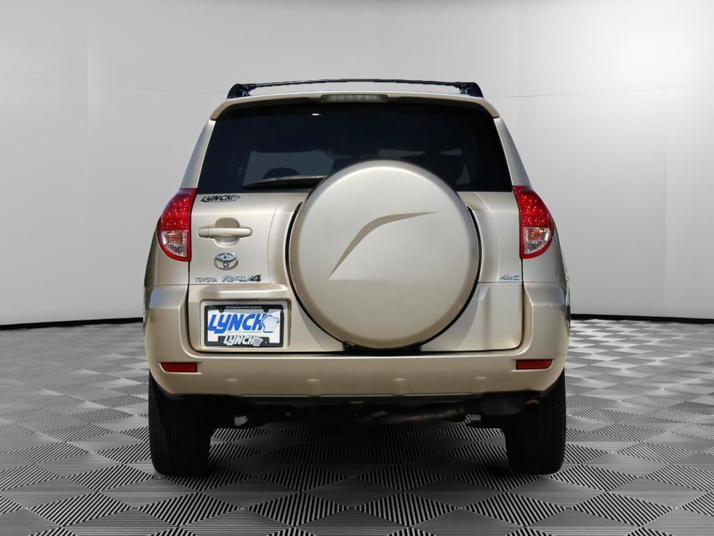 Used 2006 Toyota RAV4 Limited AWD/4WD image 3