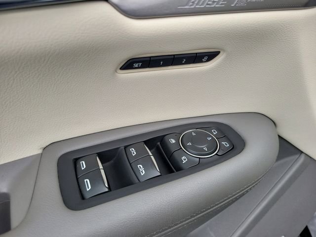 Certified 2023 Cadillac XT5 Premium Luxury FWD image 18