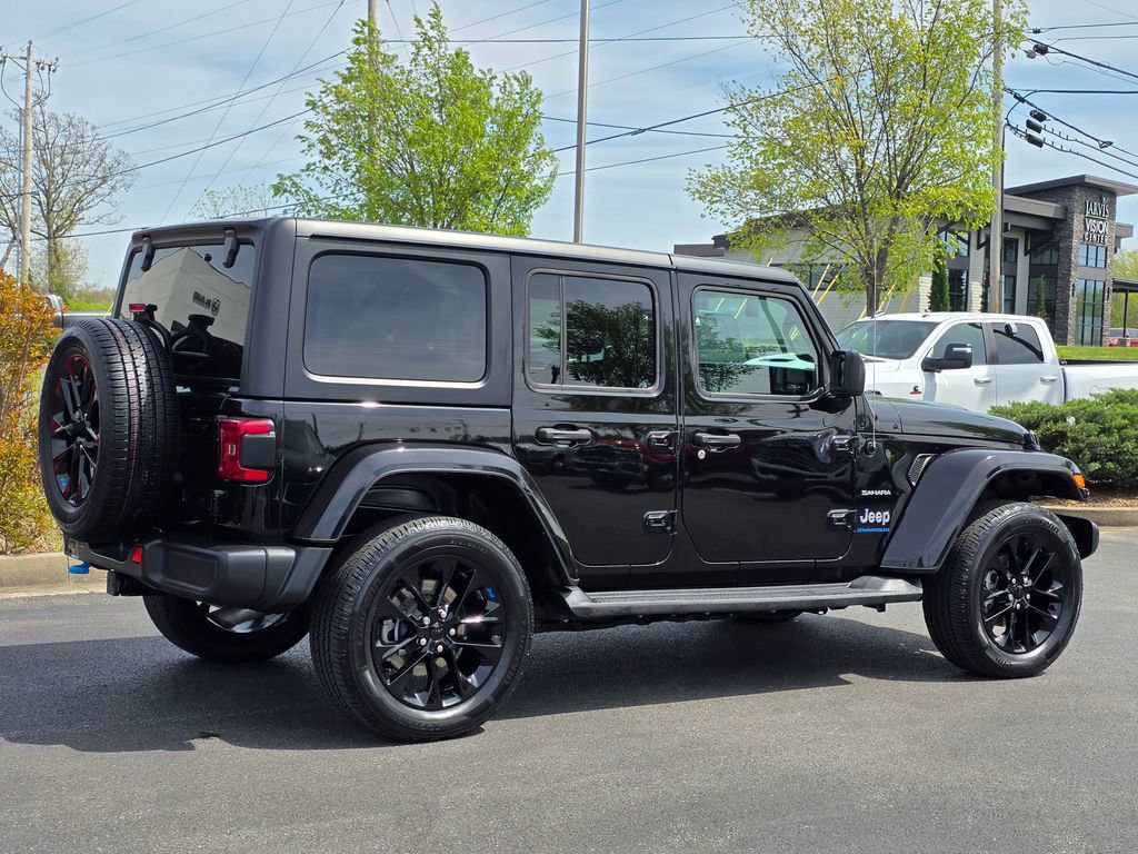 Used 2023 Jeep Wrangler Unlimited Sahara w/ Cold Weather Group image 5