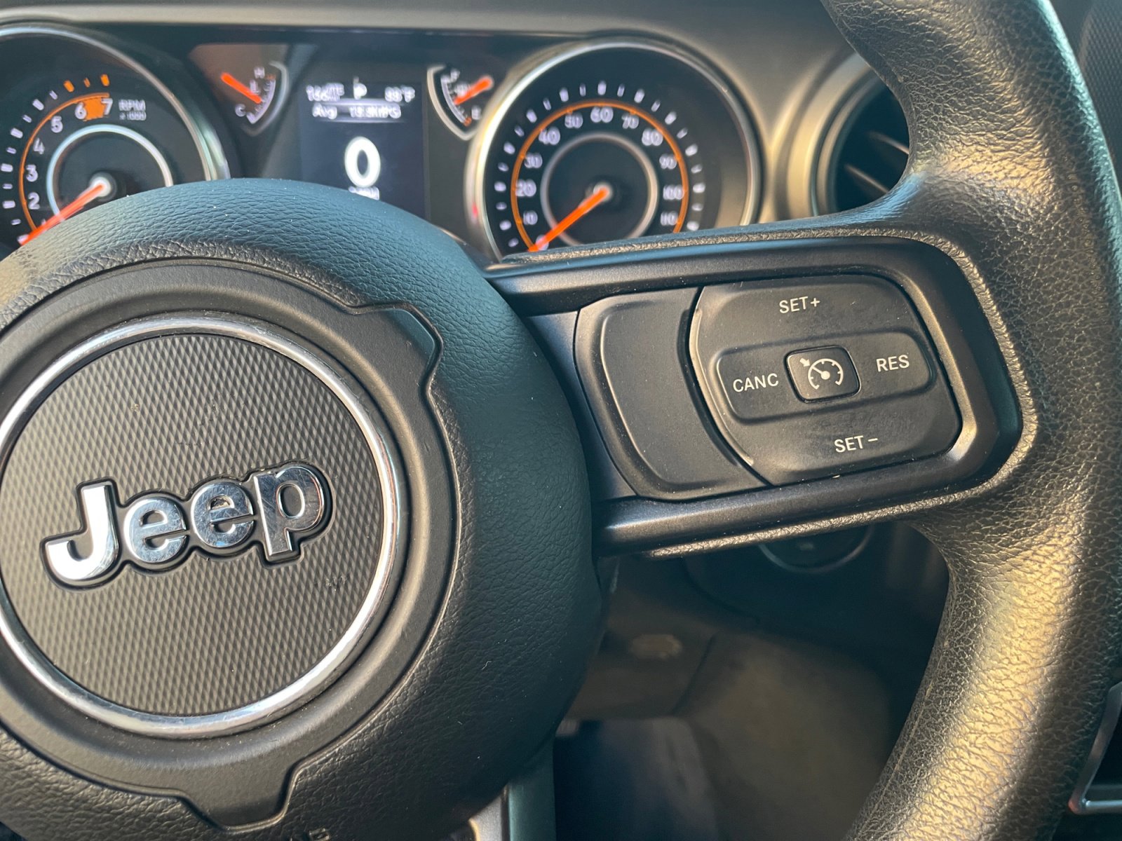 Used 2019 Jeep Wrangler Unlimited Sport image 18