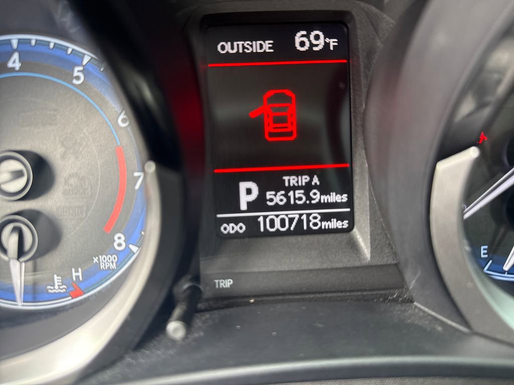 Used 2014 Toyota Corolla S FWD image 18