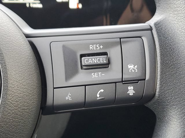 New 2026 Nissan Kicks SV w/ Cold Weather Package FWD image 10