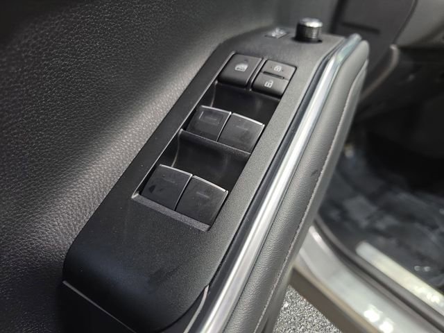 Certified 2025 Toyota Highlander Limited image 23