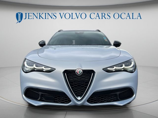 Used 2024 Alfa Romeo Stelvio Ti w/ Active Assist Plus Package AWD/4WD image 8
