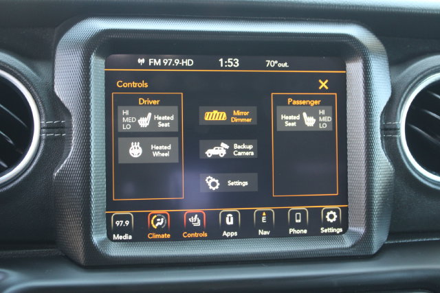 Used 2023 Jeep Wrangler Unlimited Sahara w/ Cold Weather Group AWD/4WD image 23
