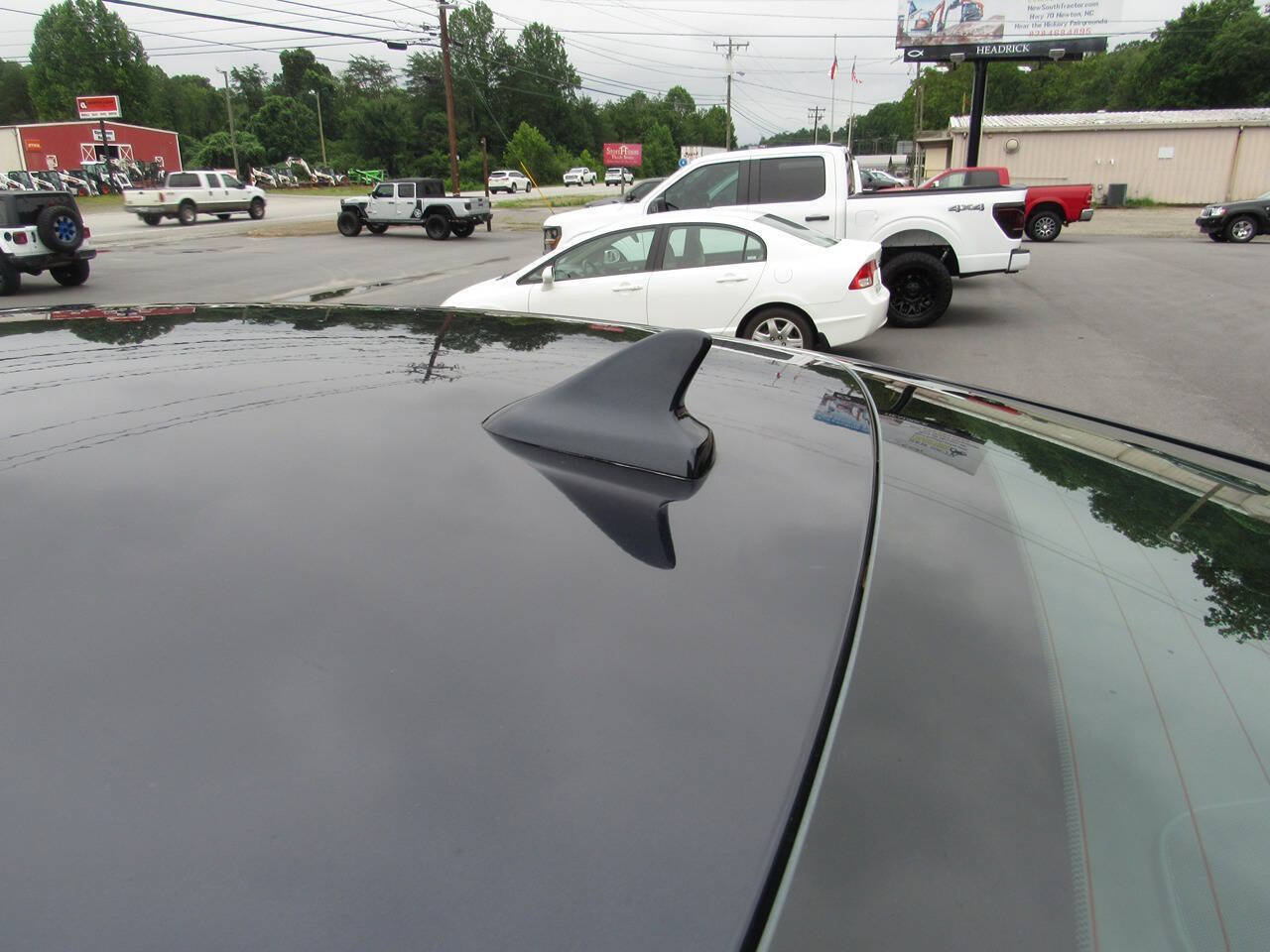 Used 2013 Cadillac XTS Luxury w/ Driver Awareness Package FWD image 17