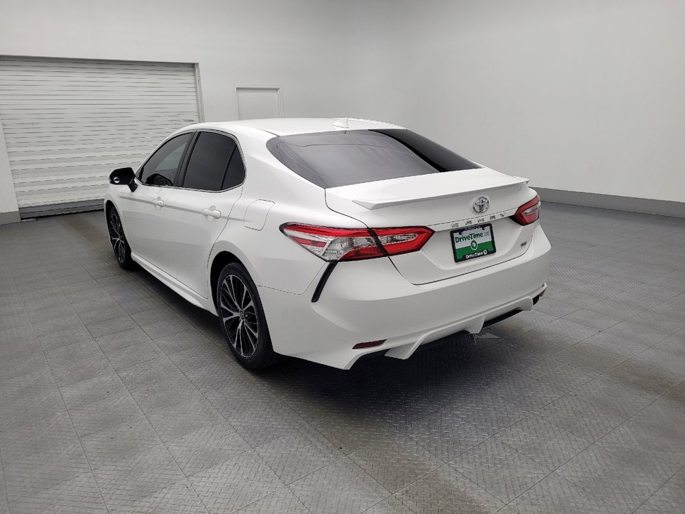 Used 2020 Toyota Camry SE image 5