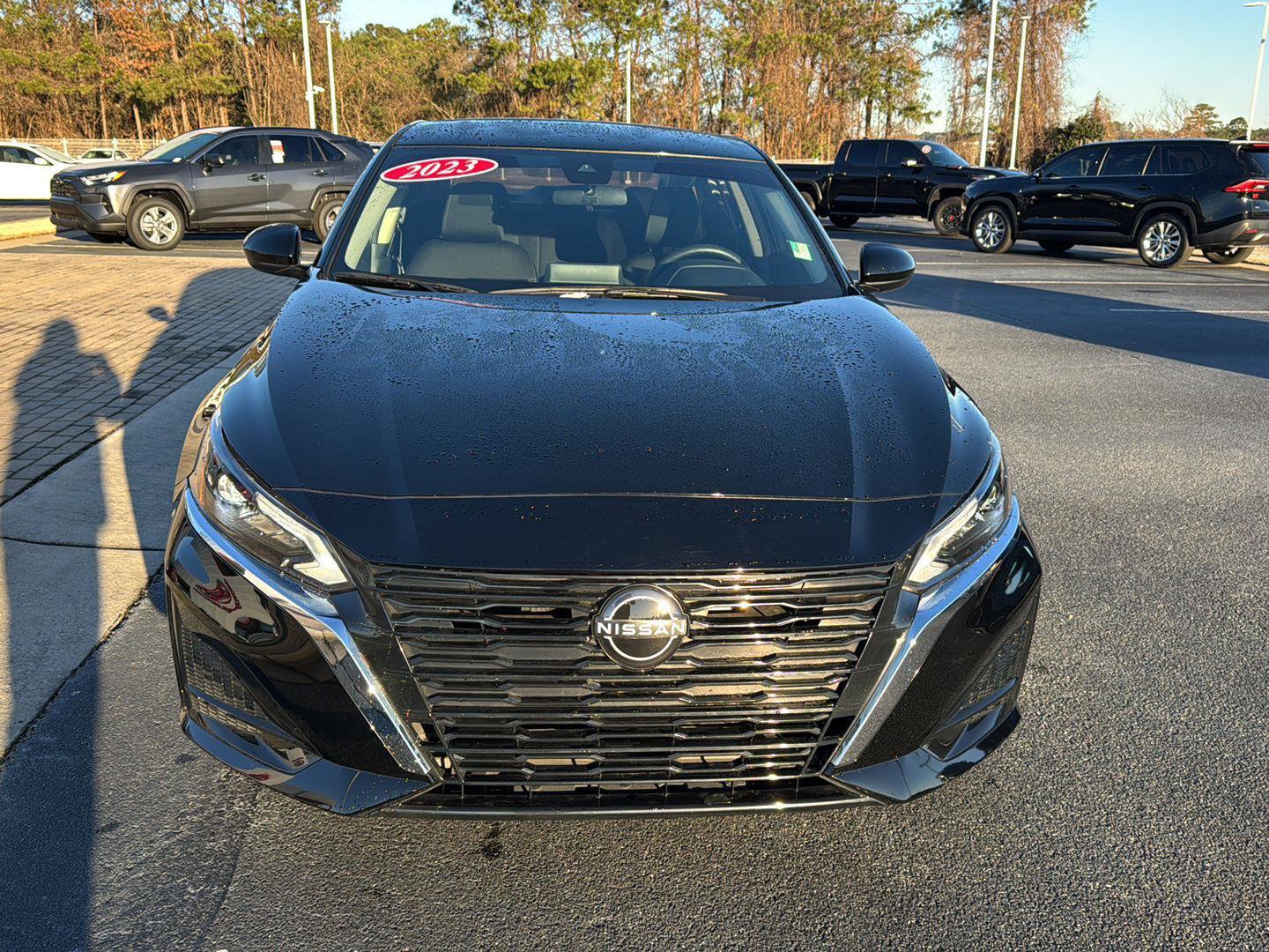 Used 2023 Nissan Altima 2.5 SV image 7