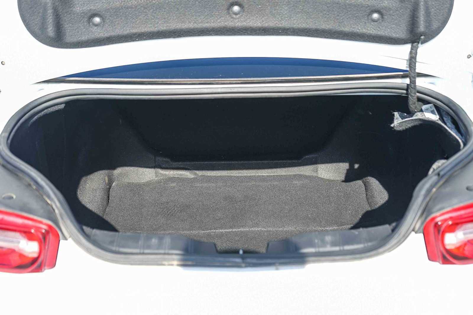 Used 2019 Chevrolet Camaro LT RWD image 22