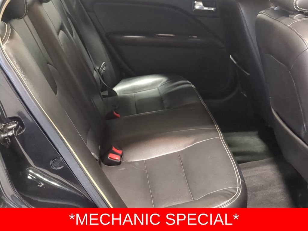 Used 2010 Ford Fusion SEL FWD image 21