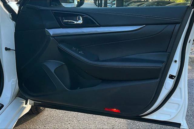 Certified 2023 Nissan Maxima SV w/ Floor Mat Group image 21