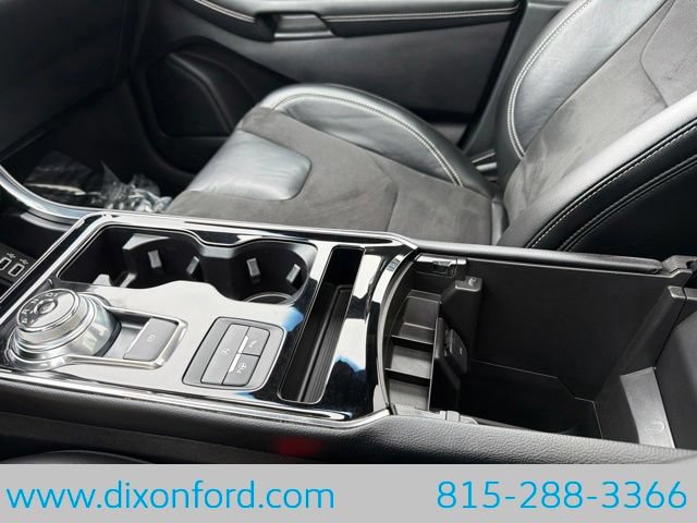 Used 2019 Ford Edge ST w/ Equipment Group 401A AWD/4WD image 16