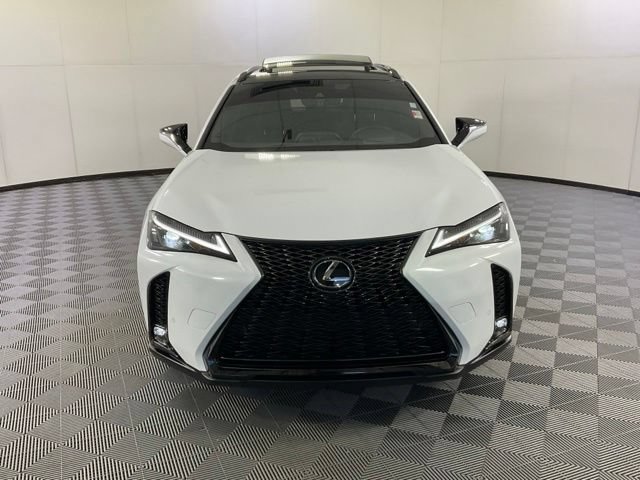Used 2024 Lexus UX 250h F Sport AWD/4WD image 2