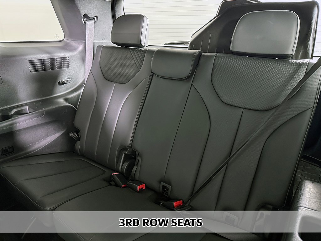 Used 2023 Hyundai Palisade SEL w/ Premium Package image 12