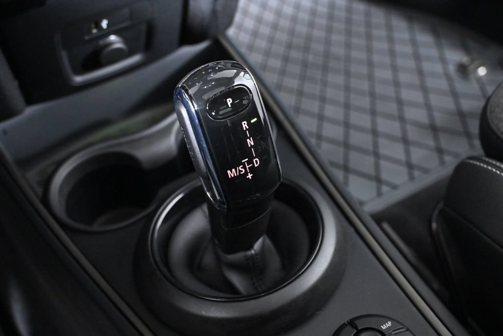 Certified 2024 MINI Cooper Countryman S FWD image 19