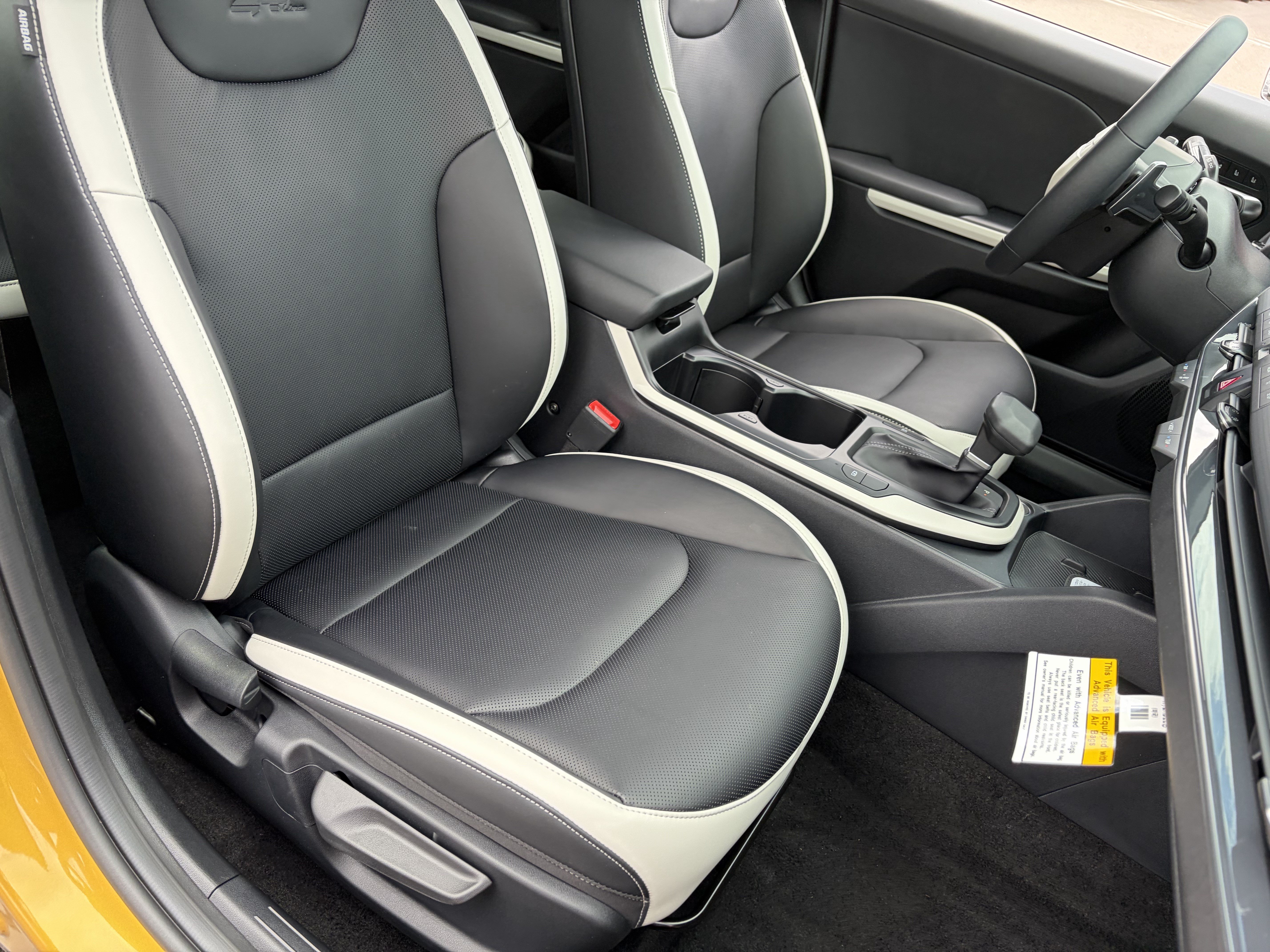 New 2026 Kia K4 GT-Line Turbo w/ GT-Line Premium Package FWD image 8