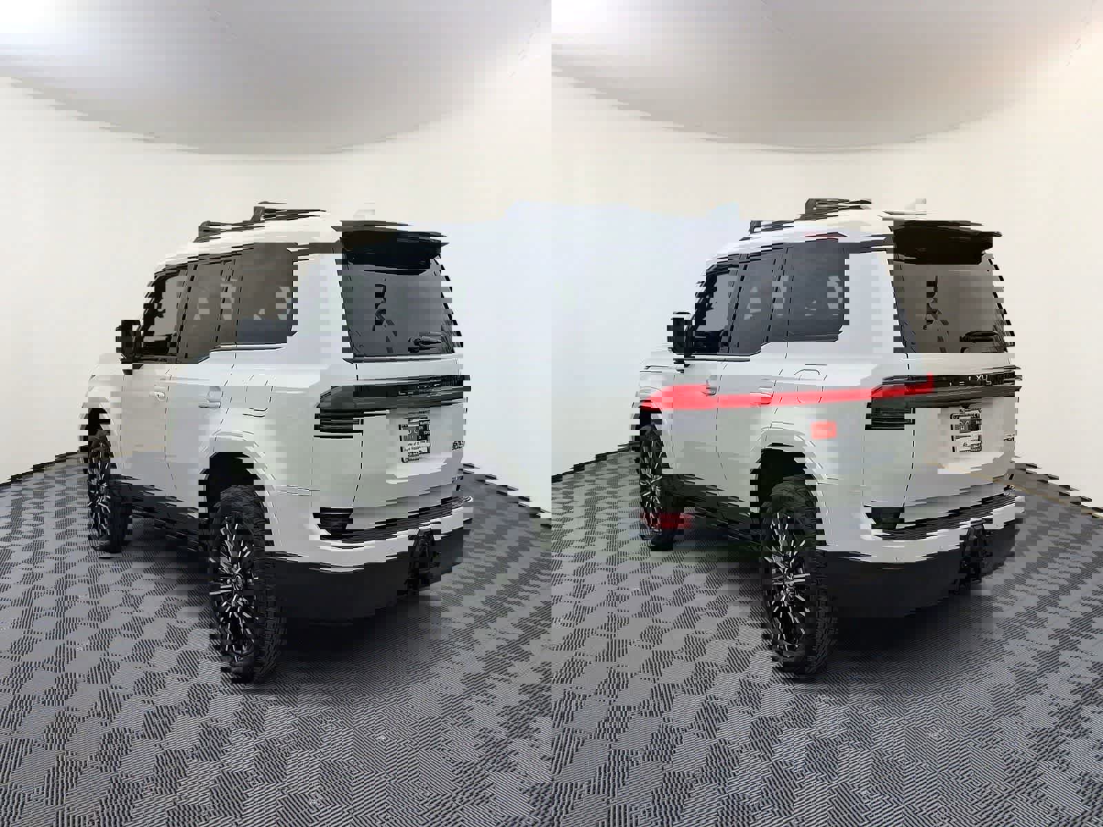 Used 2024 Lexus GX 550 w/ Accessory Package (2T) image 7