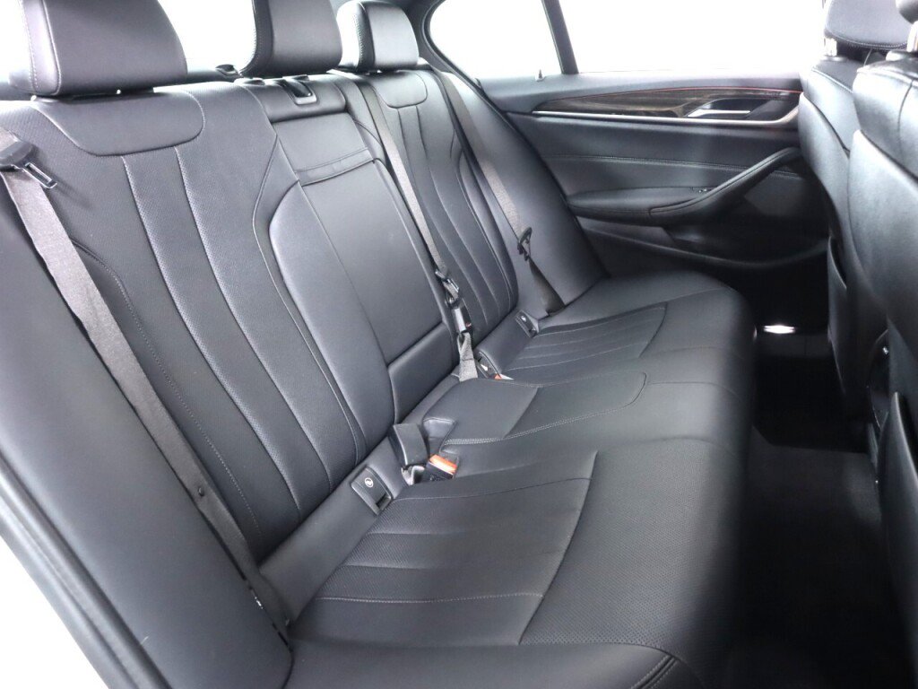 Used 2021 BMW 530i xDrive w/ Convenience Package AWD/4WD image 44