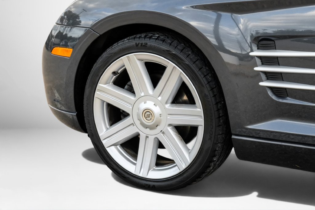 Used 2006 Chrysler Crossfire Limited RWD image 46