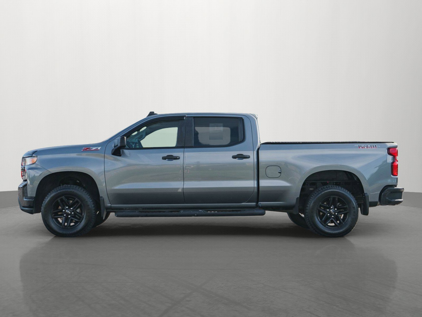 Used 2020 Chevrolet Silverado 1500 Custom Trail Boss w/ Custom Convenience Package AWD/4WD image 4
