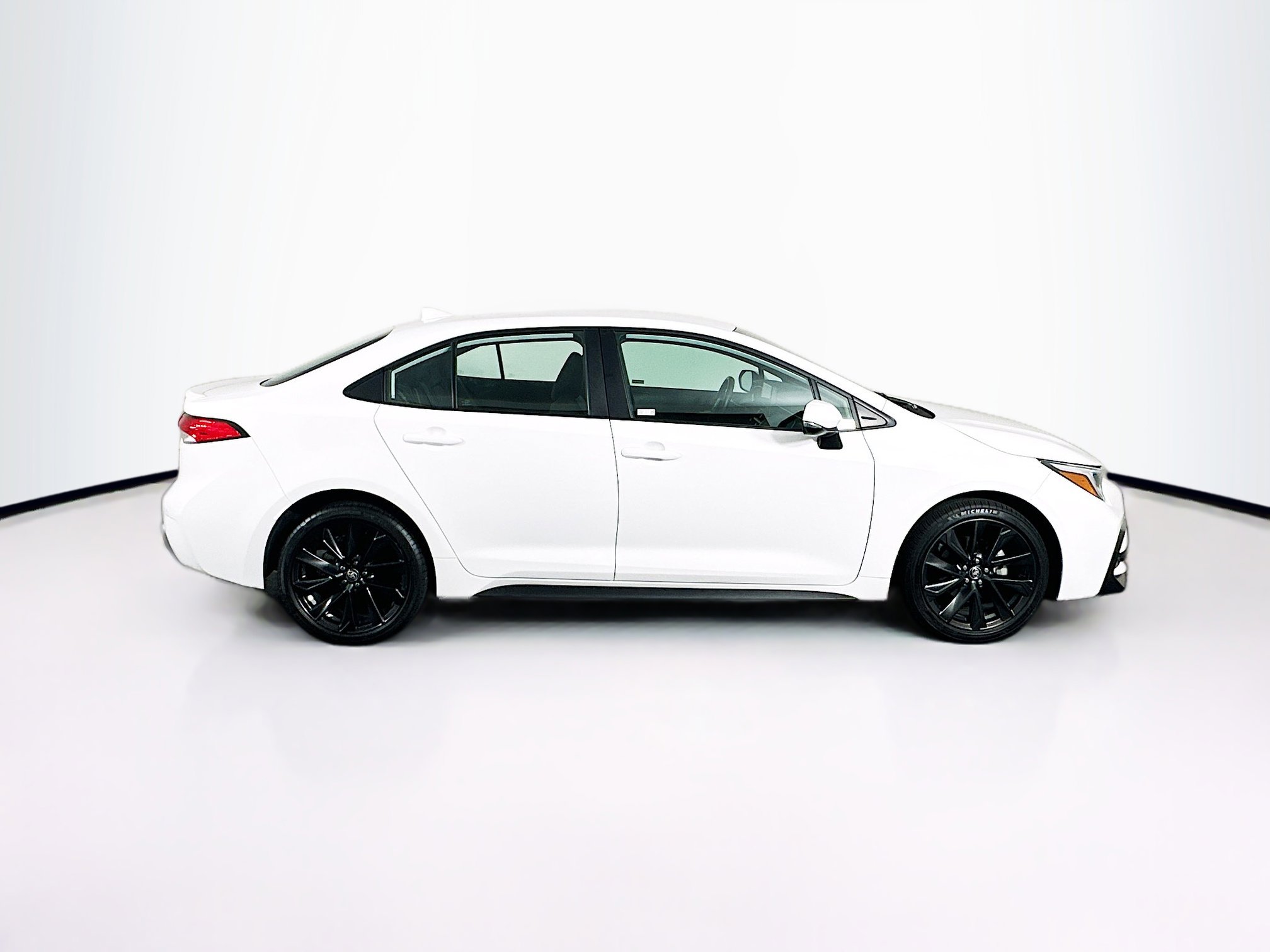 Used 2023 Toyota Corolla SE image 10