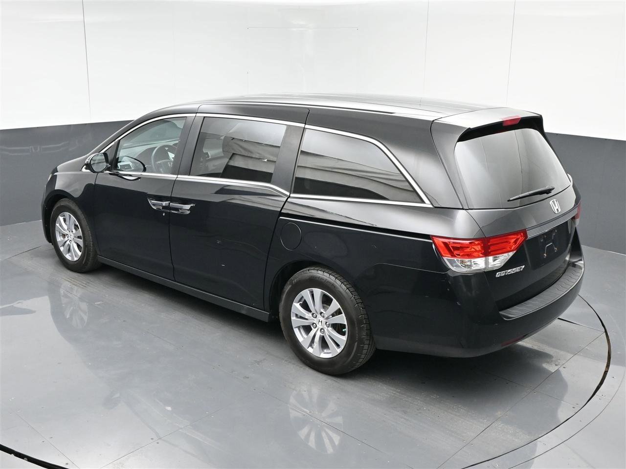 Used 2015 Honda Odyssey EX image 27