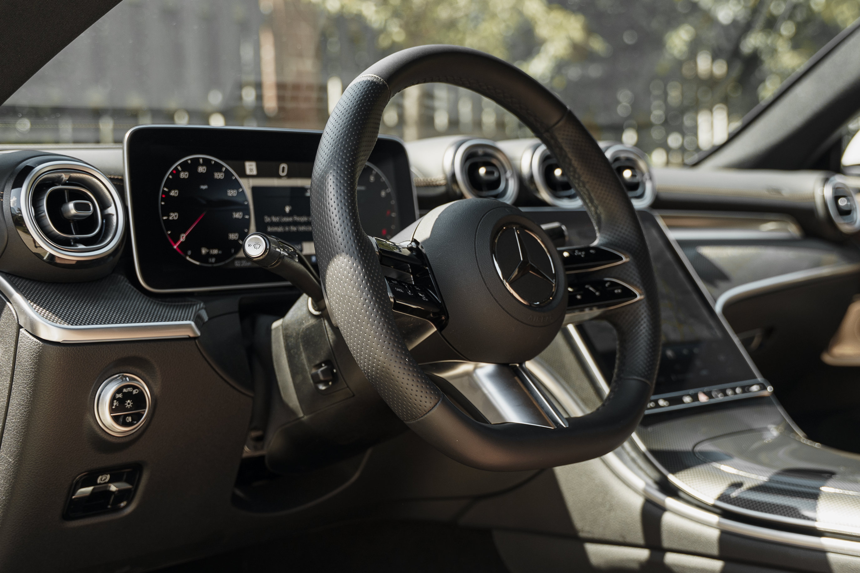 Used 2024 Mercedes-Benz CLE 300 4MATIC Coupe image 6