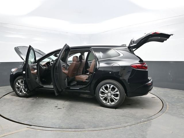 Used 2021 Buick Enclave Avenir w/ Avenir Technology Package image 48