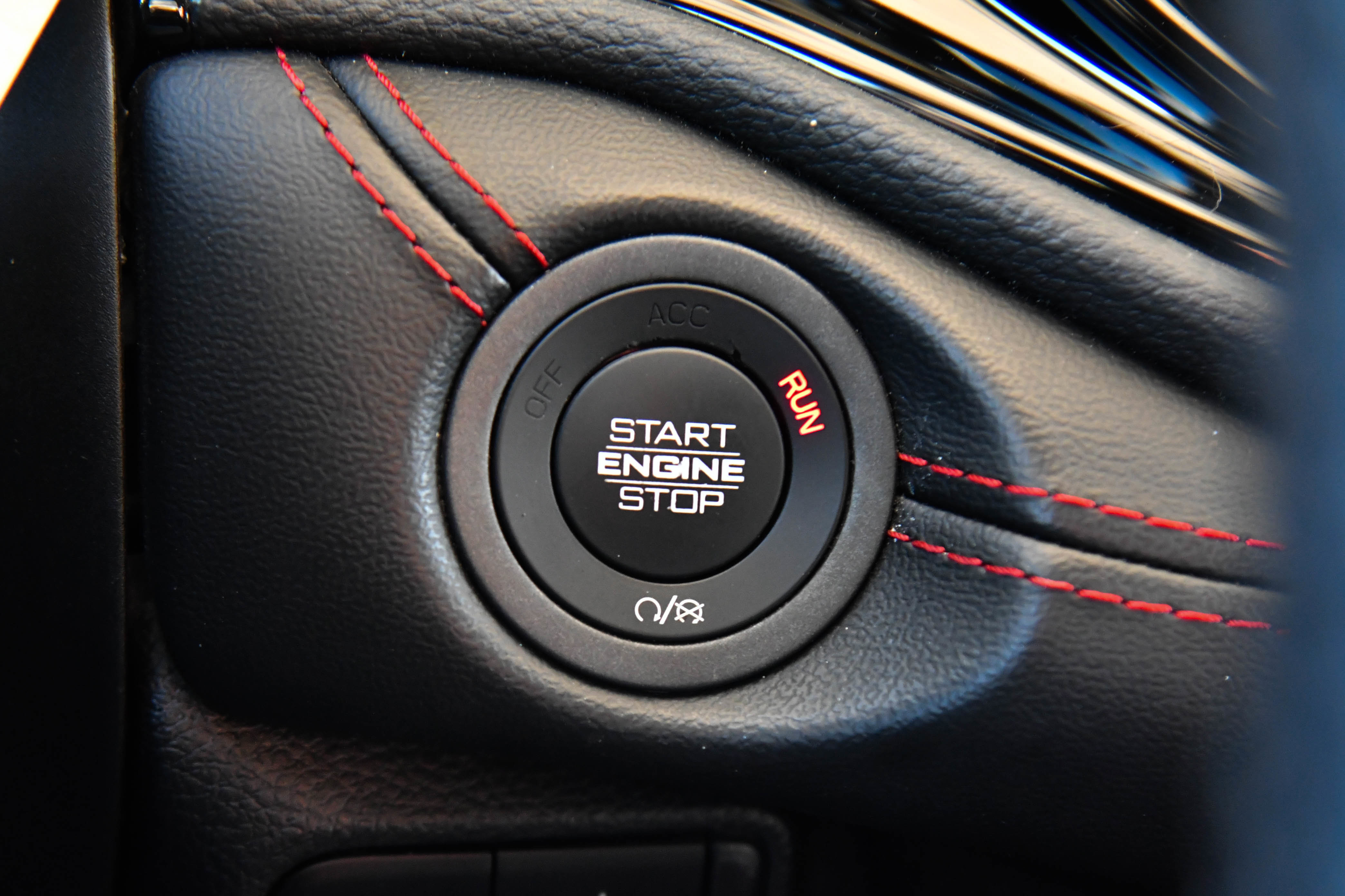 Used 2024 Dodge Durango GT image 31