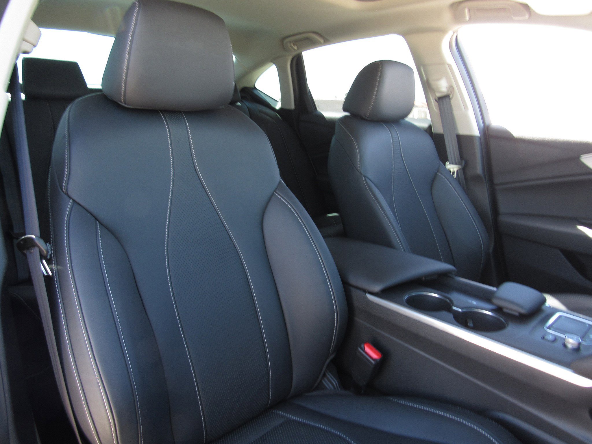 Certified 2025 Acura TLX w/ Technology Package image 11