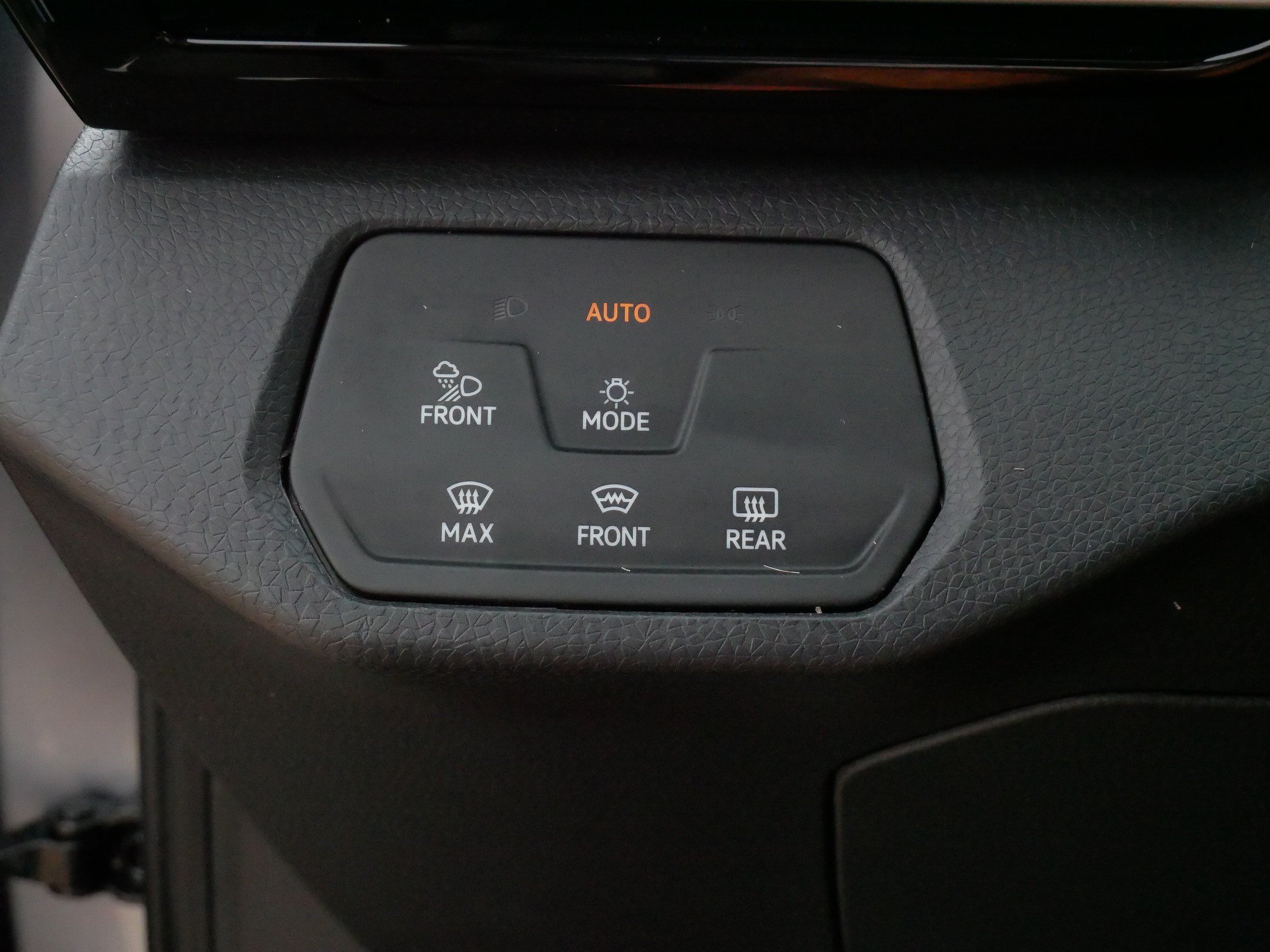 Certified 2023 Volkswagen ID.4 Pro S AWD/4WD image 26