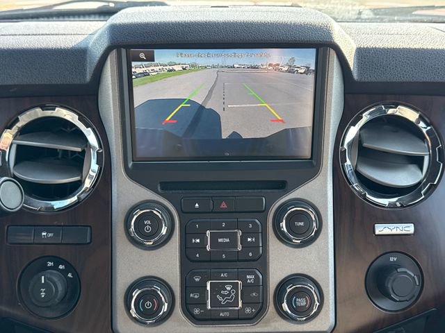 Used 2015 Ford F350 Lariat w/ Lariat Interior Package AWD/4WD image 30