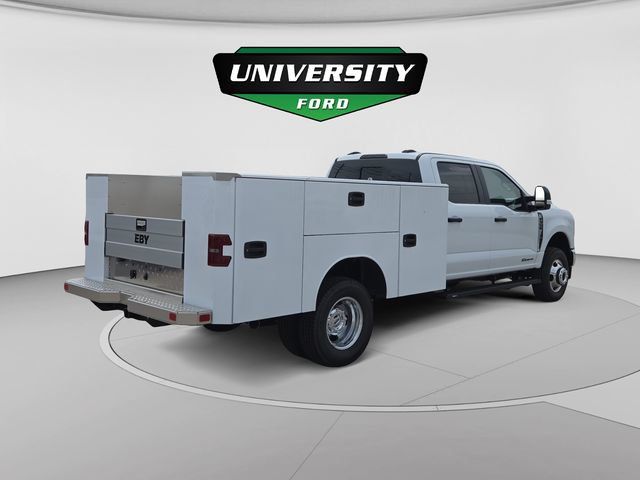New 2026 Ford F350 XL w/ XL Chrome Package AWD/4WD image 3