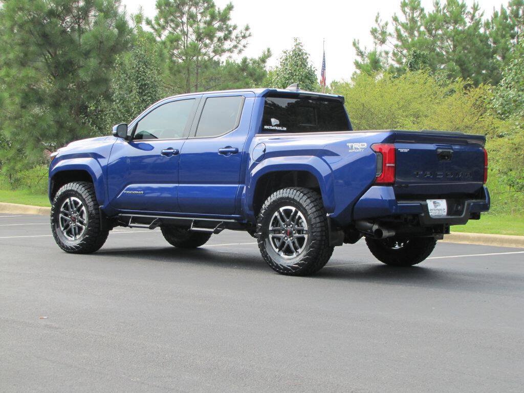 Used 2024 Toyota Tacoma TRD Sport w/ TRD Sport Upgrade Package AWD/4WD image 9