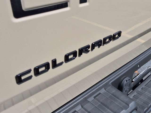 Used 2021 Chevrolet Colorado ZR2 w/ Colorado ZR2 Bison Edition AWD/4WD image 9