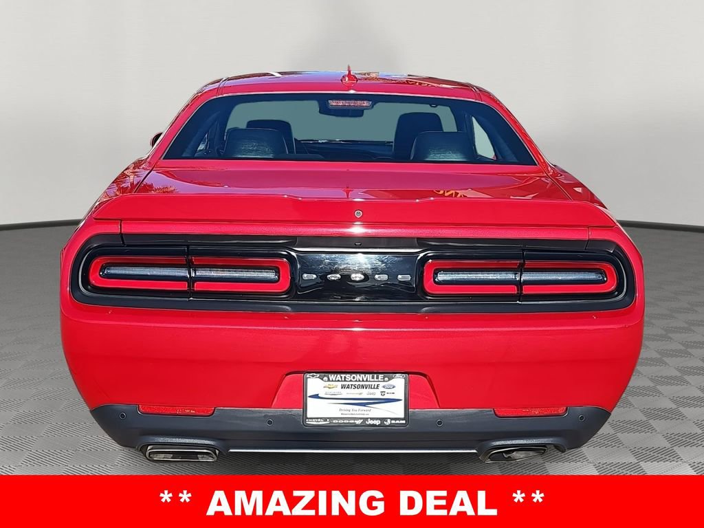Used 2015 Dodge Challenger R/T Plus image 4