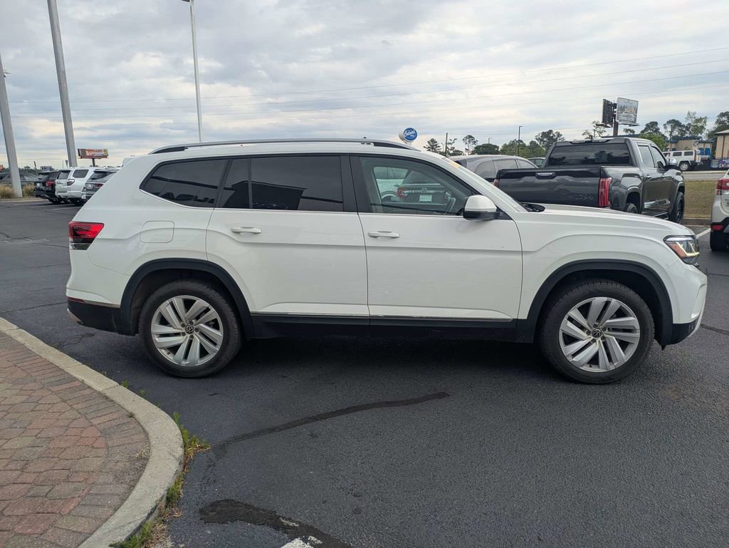 Used 2021 Volkswagen Atlas SEL FWD image 4