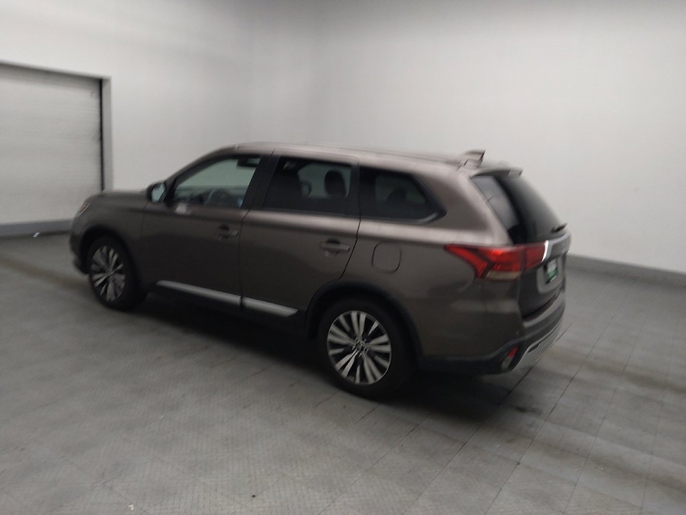 Used 2019 Mitsubishi Outlander ES FWD image 3
