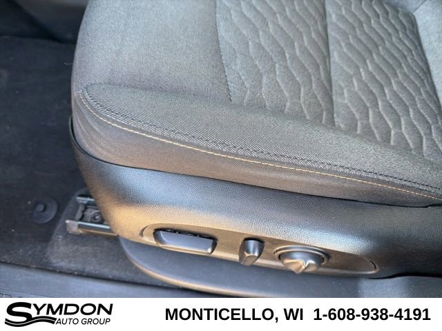 Used 2019 Chevrolet Equinox LT image 17