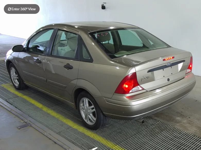 Used 2003 Ford Focus SE FWD image 3