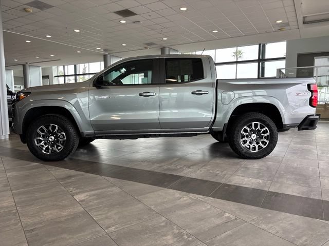 Used 2024 Chevrolet Colorado Z71 w/ Z71 Convenience Package 2 AWD/4WD image 11