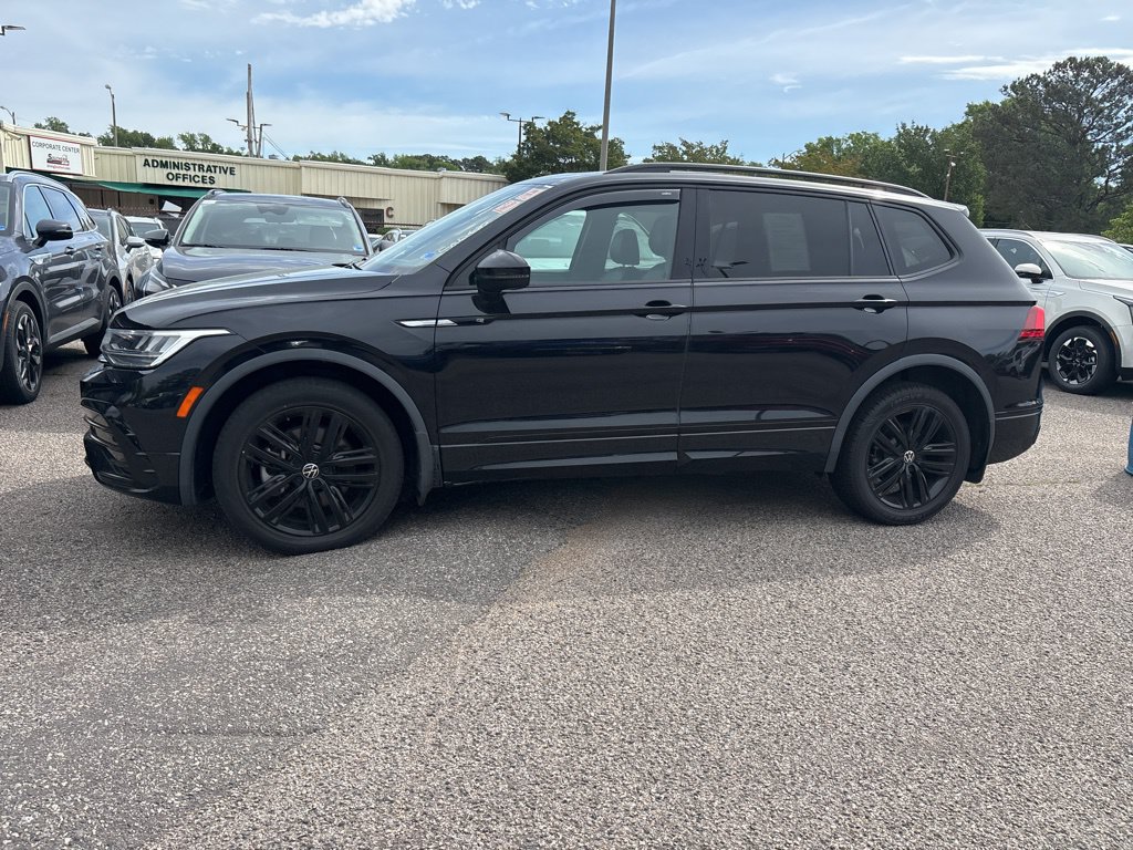 Used 2022 Volkswagen Tiguan SE R-Line AWD/4WD image 15