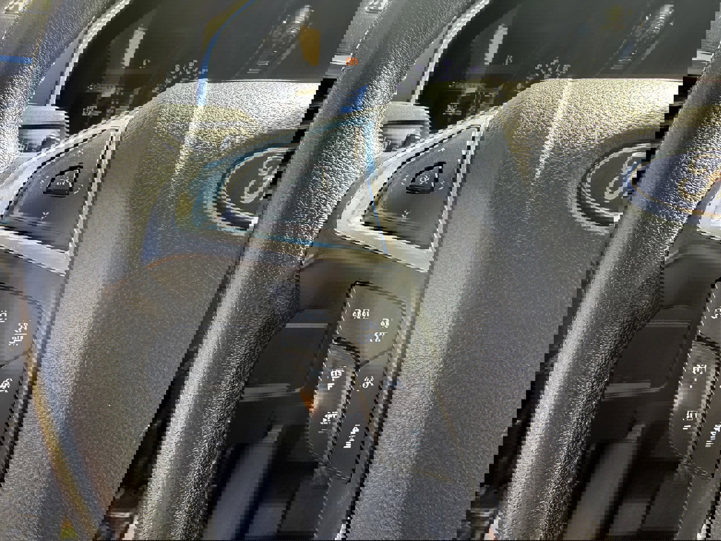 Used 2019 Ford Edge Titanium w/ Equipment Group 301A image 16