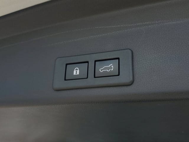Used 2022 Subaru Ascent Onyx Edition AWD/4WD image 10