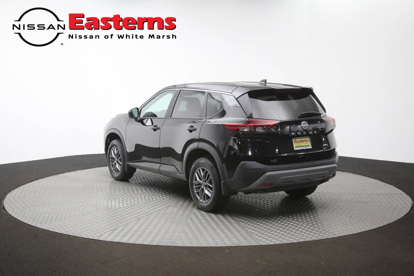 Used 2023 Nissan Rogue S AWD/4WD image 61