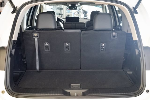 Used 2026 Honda Pilot Elite image 33